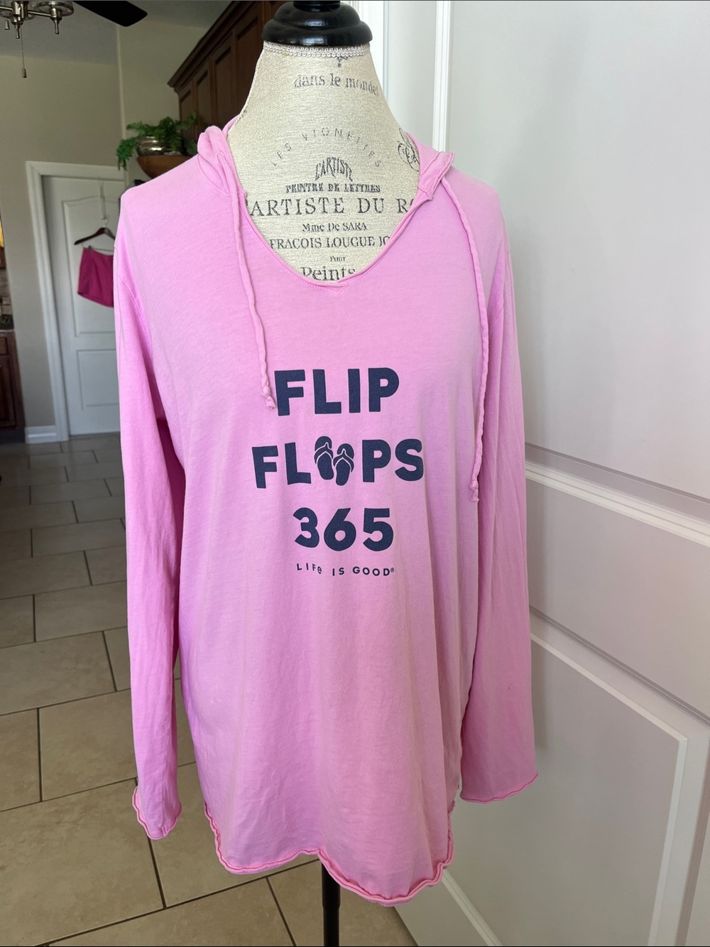Life is Good pink long sleeve FLIP FLOPS 365 hooded T-shirt size XL